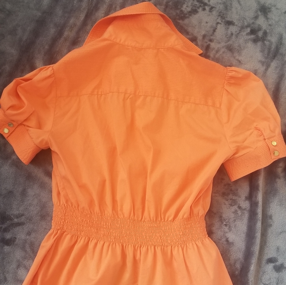 Bebe orange top